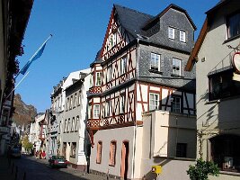 Bacharach-11
