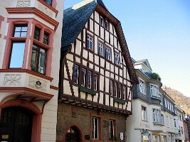 Bacharach-14