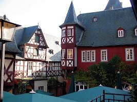Bacharach-47